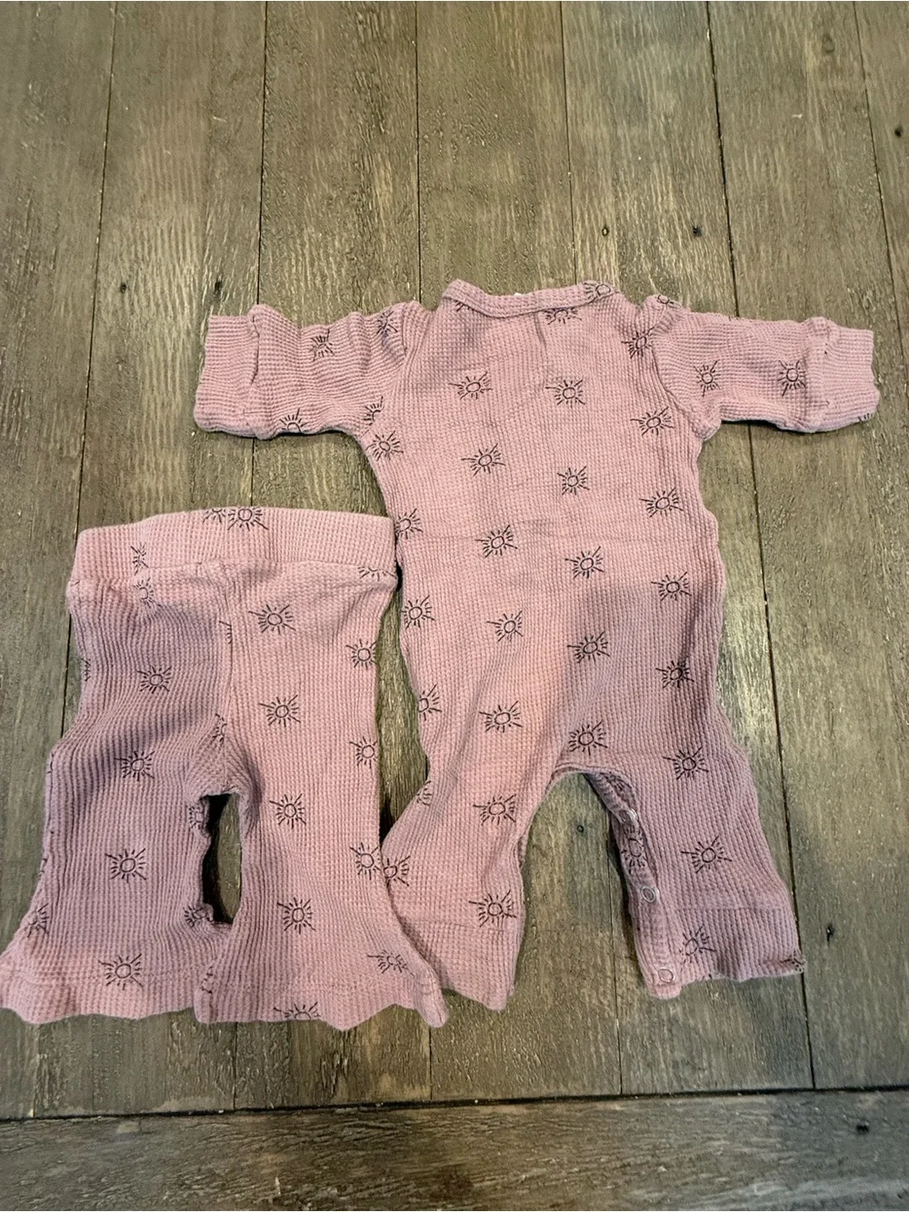 kate quinn Pink Waffle Knit Footie and Pants Set with Sun Print